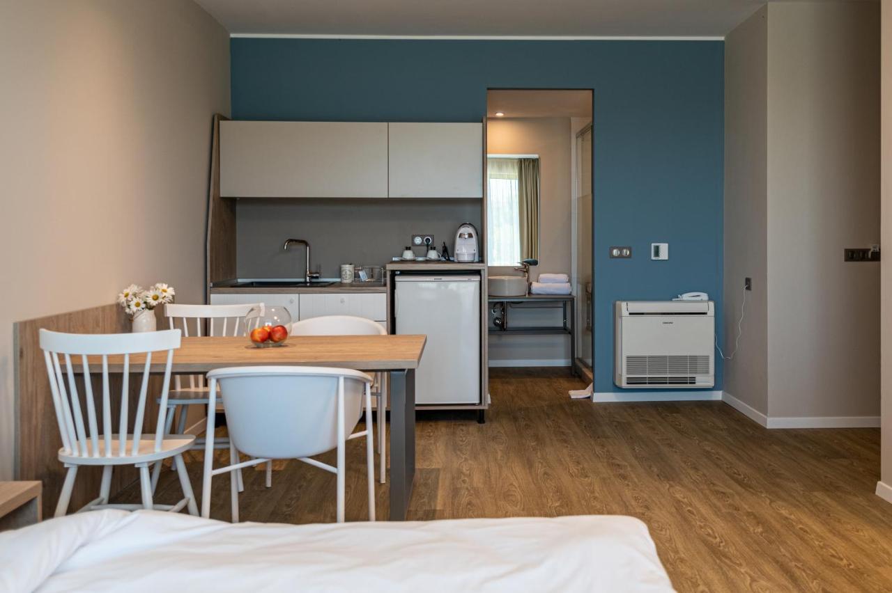 Romance Hotel And Family Suites Saints Constantine and Helena Екстер'єр фото