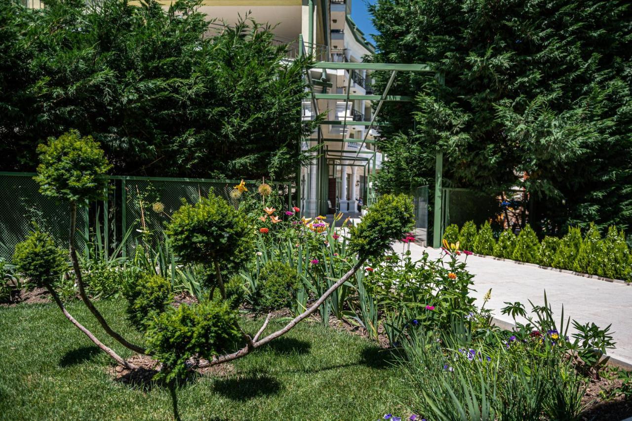 Romance Hotel And Family Suites Saints Constantine and Helena Екстер'єр фото