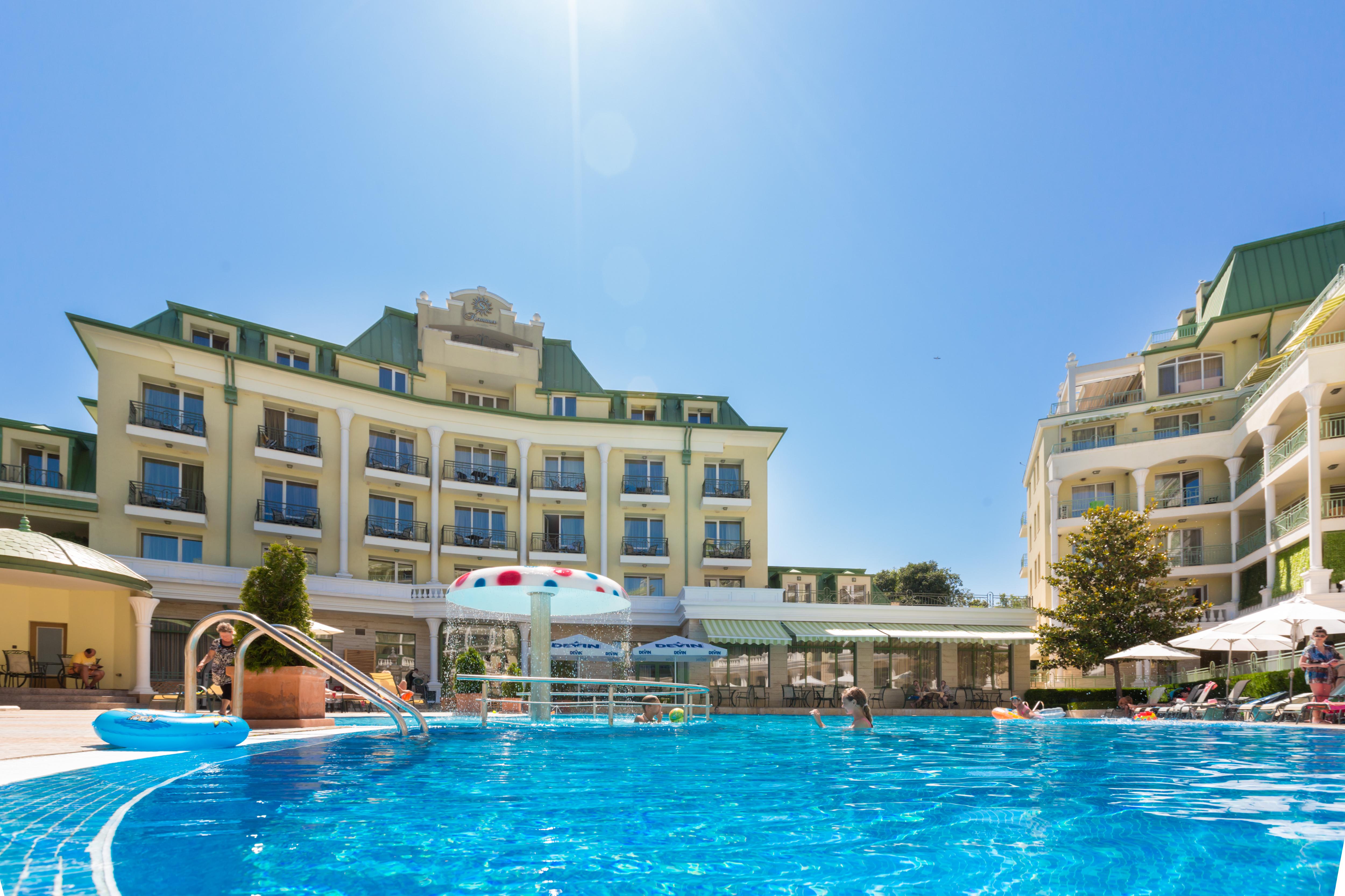 Romance Hotel And Family Suites Saints Constantine and Helena Екстер'єр фото